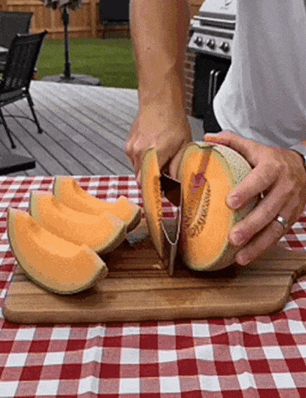 ⏳ LIMITED-TIME MEGA SALE | Getnexy™  Watermelon Slicer – Perfect Watermelon Wedges in Seconds